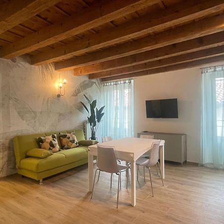 Cairoli14 Apartment เบรเชีย ภายนอก รูปภาพ