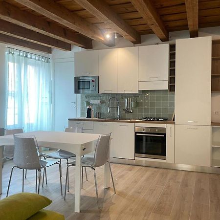 Cairoli14 Apartment เบรเชีย ภายนอก รูปภาพ